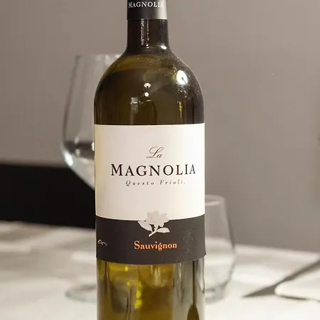 ベッド・アンド・ブレックファスト Ristorante E In Sella 3*
